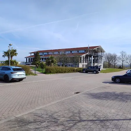 Apartman Ostseegolf - *